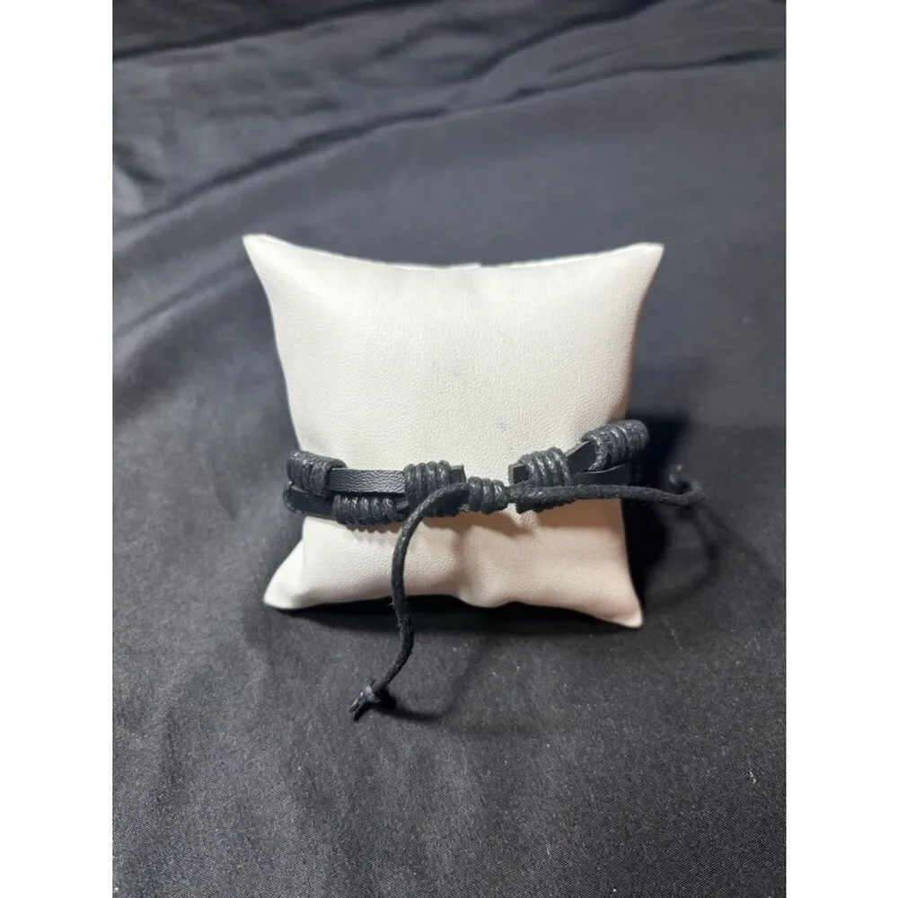 New Handwoven Black Leather Braided Bracelet
